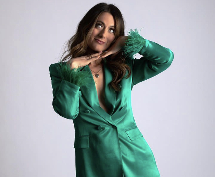 Alyssa Bonagura on her storming new single, UK tour and live EP plus… what goes in an AB sandwich?