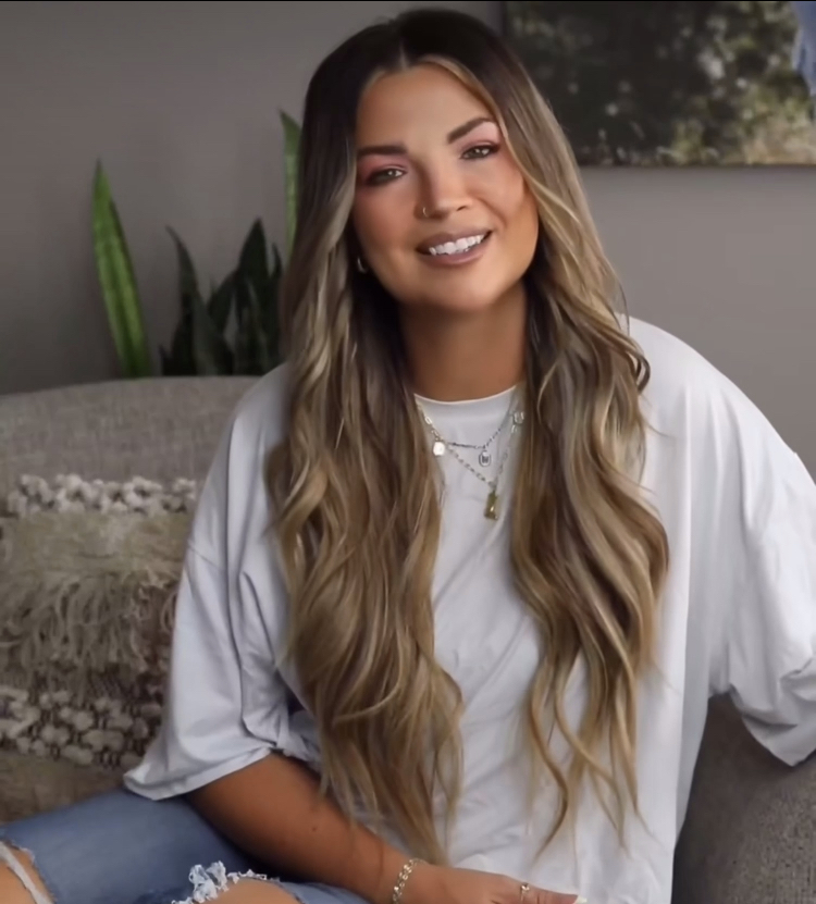 Jess Moskaluke on her new album Heartbreaker, UK tour and noisy neighbours