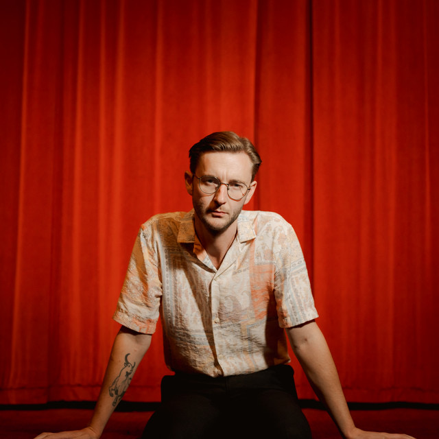 Tom Bright on his new album Somewhere Anywhere and UK&nbsp;Tour