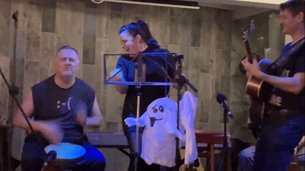 Southend City Radio LIVE at The Miley: Candlelight Acoustic Night Open Mic&nbsp;Tour