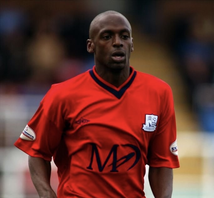 Shrimperscast: Blue boys bounce back on the road and we sit down with Southend legend Mark&nbsp;Rawle