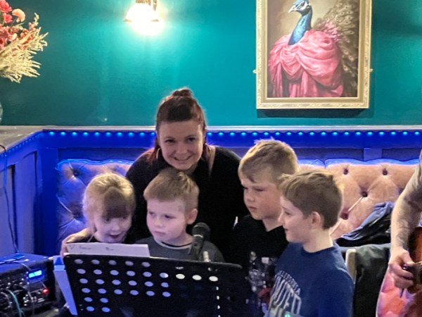 Southend City Radio LIVE at The Royal Hotel on the Candlelight Acoustic Night Open Mic&nbsp;Tour