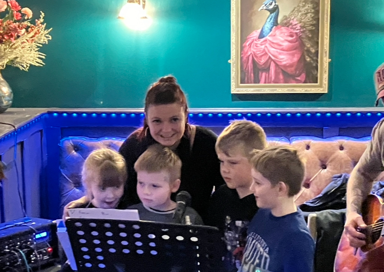 Southend City Radio LIVE at The Royal Hotel on the Candlelight Acoustic Night Open Mic&nbsp;Tour