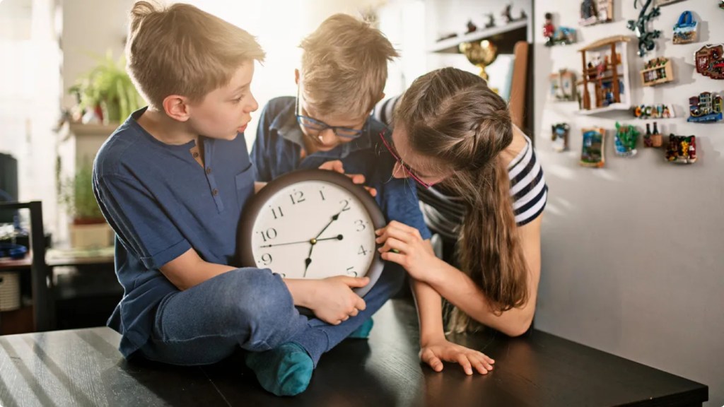 Sleep & Thrive: How to keep your body clock ticking as we change the clocks